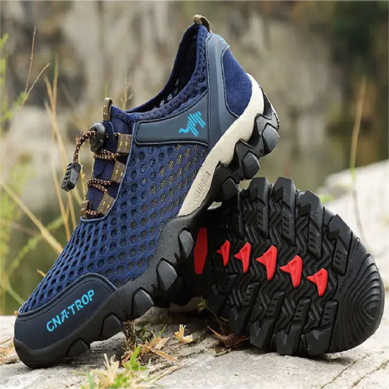 Laden Sie das Bild in Galerie -Viewer, TitanTread Alpha - Rugged Water Trekking Shoes - Fancysouls
